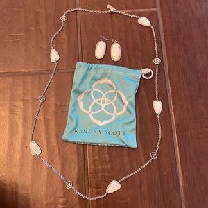 Kendra Scott necklace and earrings